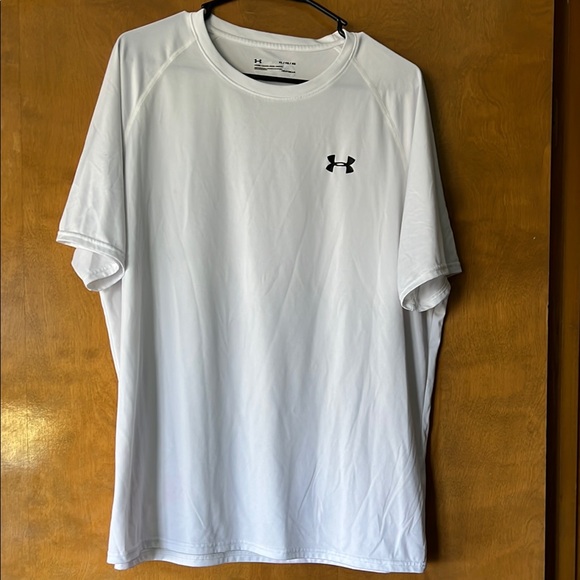 Under Armour Men's White T-Shirt - Picture 1 of 3